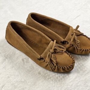Minnetonka Kilty Moccasin Women 8.5 Tan Excellent Suede Fringe Loafer 407T